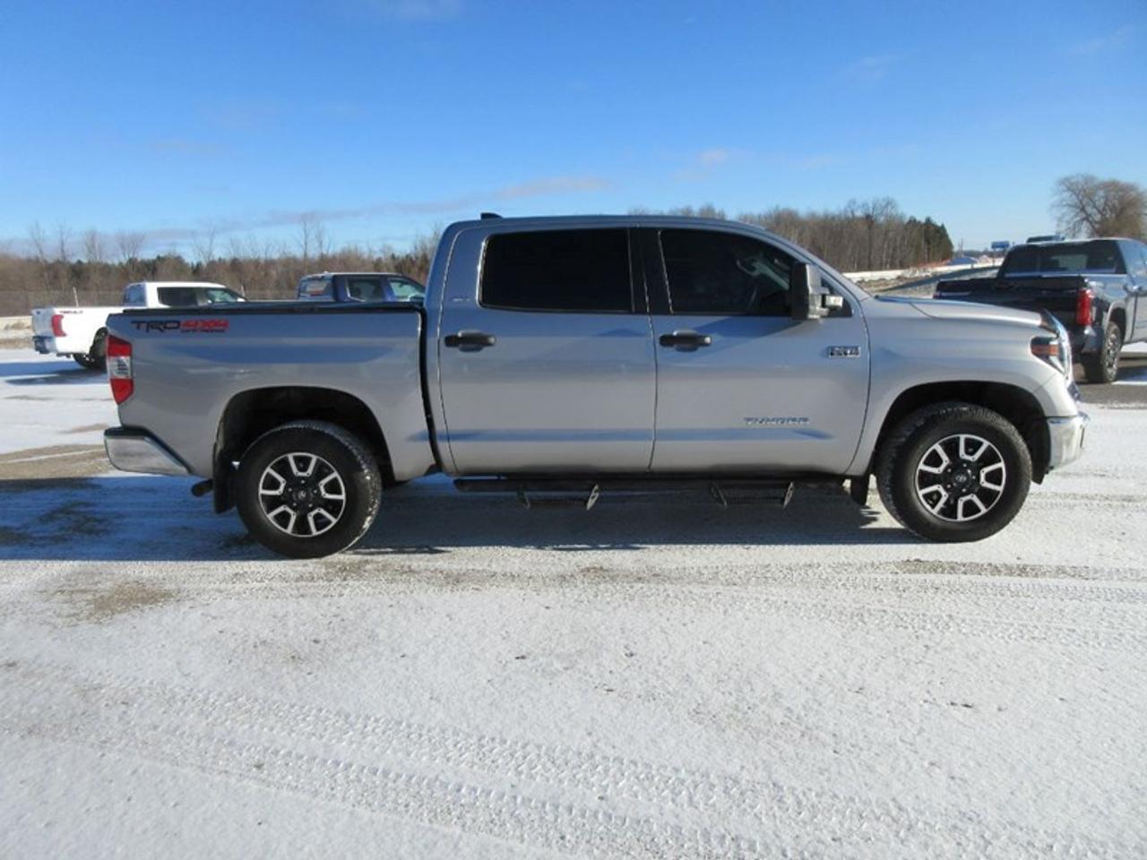 2021 Toyota Tundra SR5 5.7L V8 CREWMAX Photo