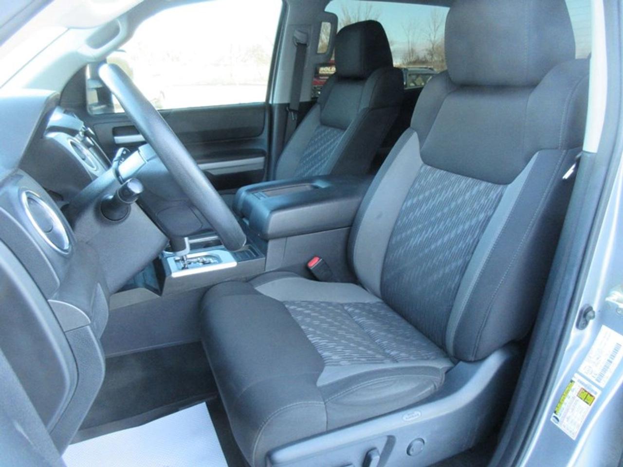 2021 Toyota Tundra SR5 5.7L V8 CREWMAX Photo