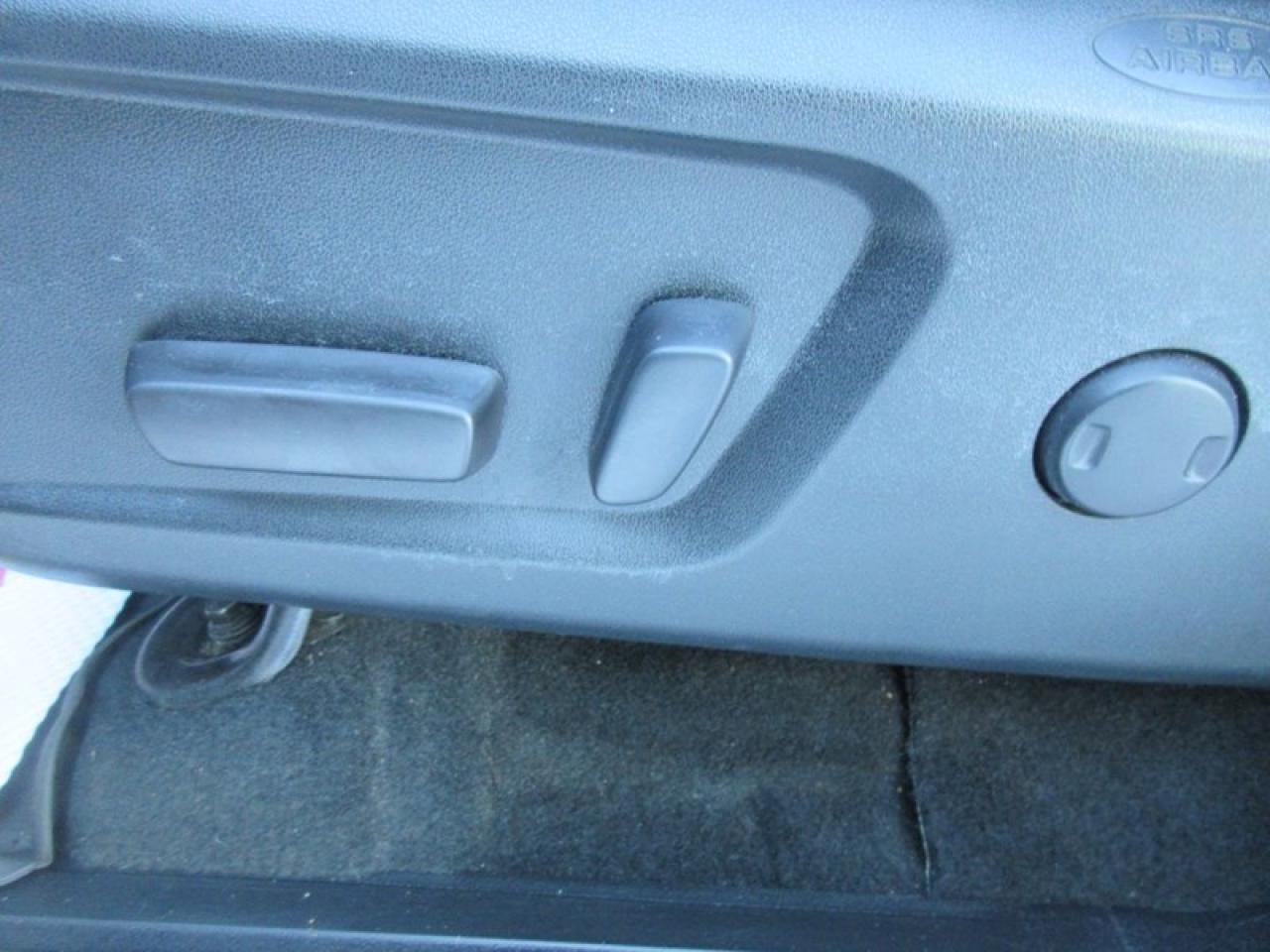 2021 Toyota Tundra SR5 5.7L V8 CREWMAX Photo