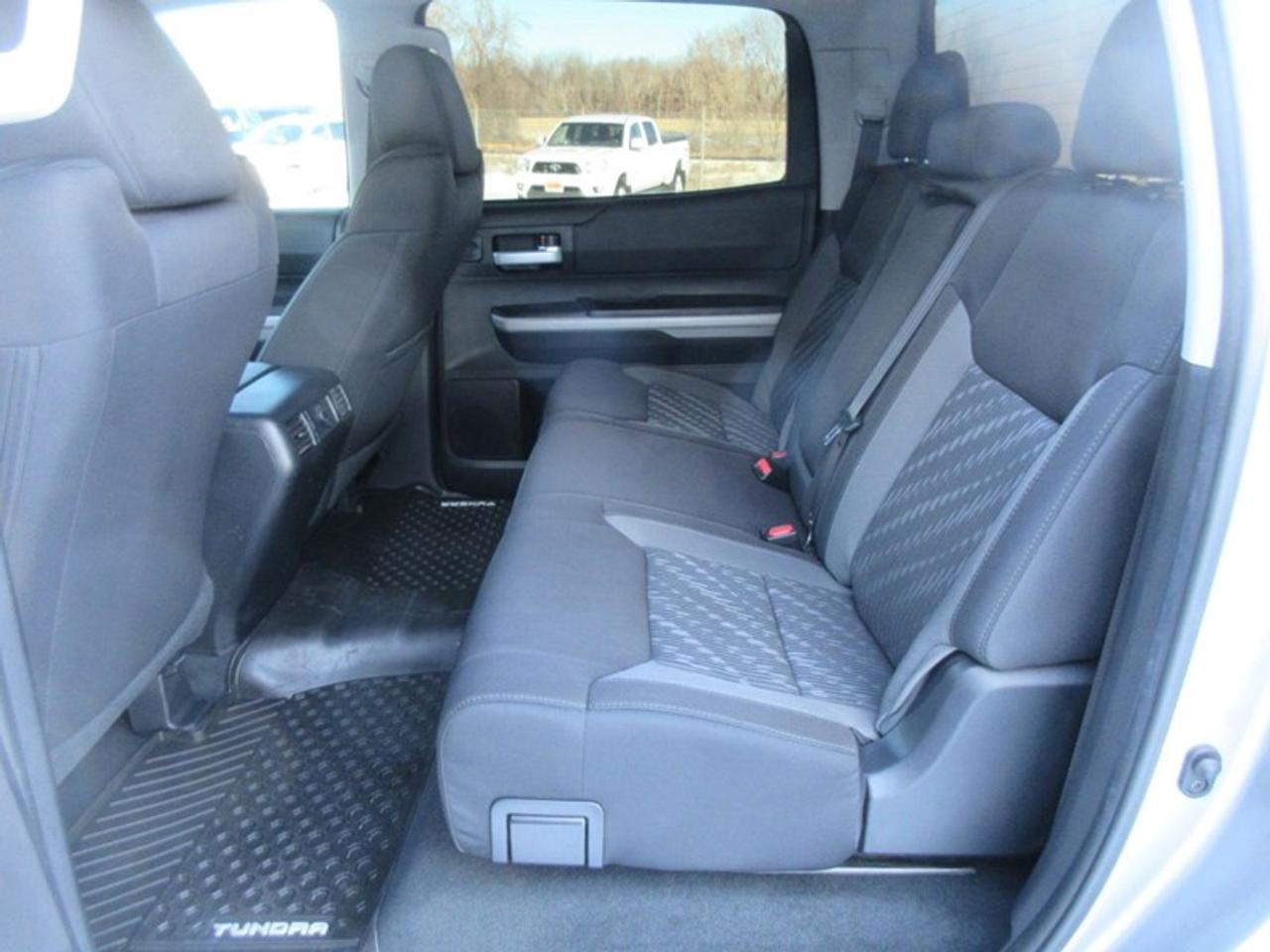 2021 Toyota Tundra SR5 5.7L V8 CREWMAX Photo