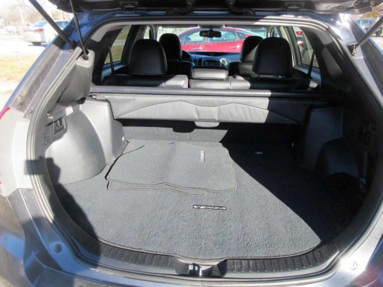 2013 Toyota Venza LIMITED AWD Photo4