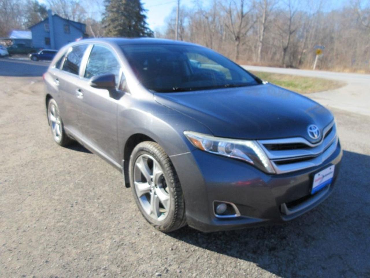 2013 Toyota Venza LIMITED AWD Photo