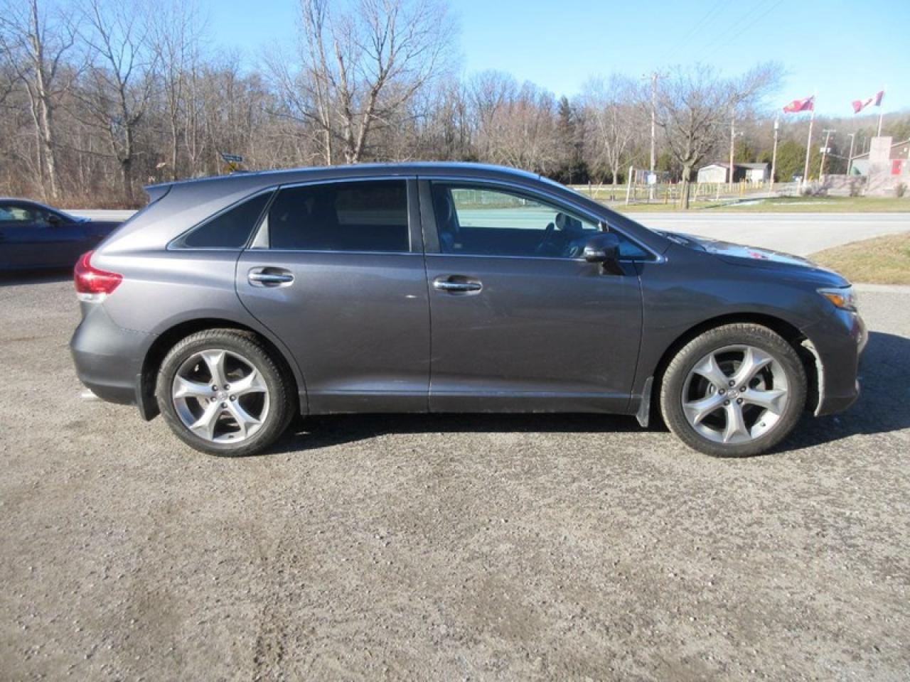 2013 Toyota Venza LIMITED AWD Photo