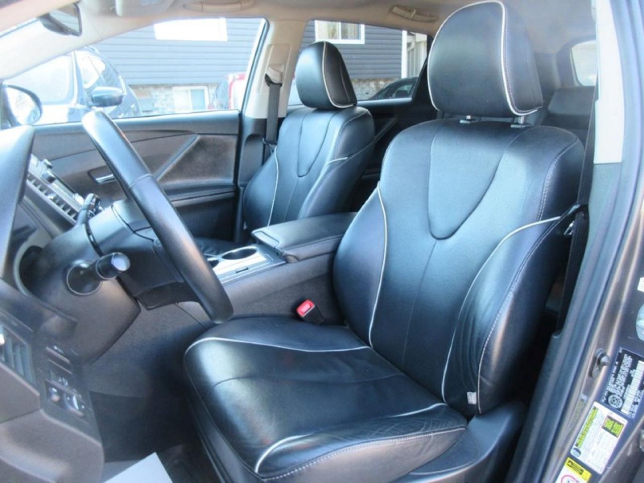 2013 Toyota Venza LIMITED AWD Photo