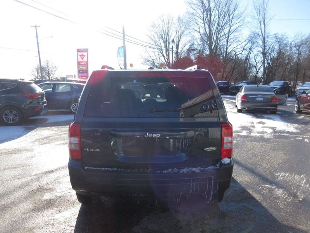 2015 Jeep Patriot SPORT Photo