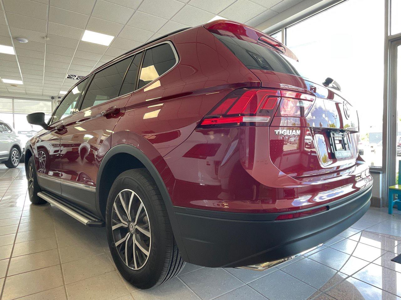 2020 Volkswagen Tiguan Comfortline 2.0T 8sp at w/Tip 4M Photo