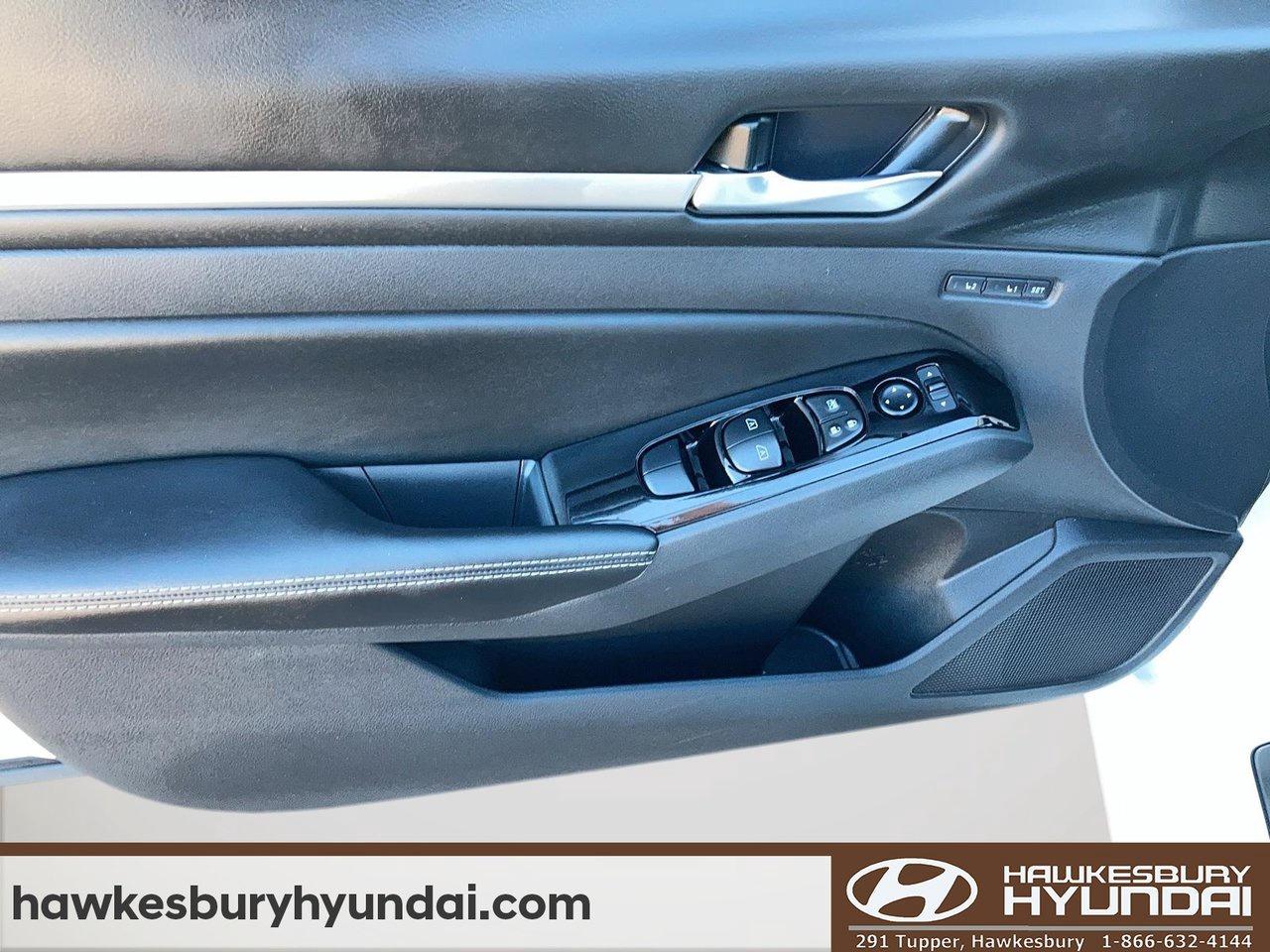 2024 Nissan Altima Platinum Photo