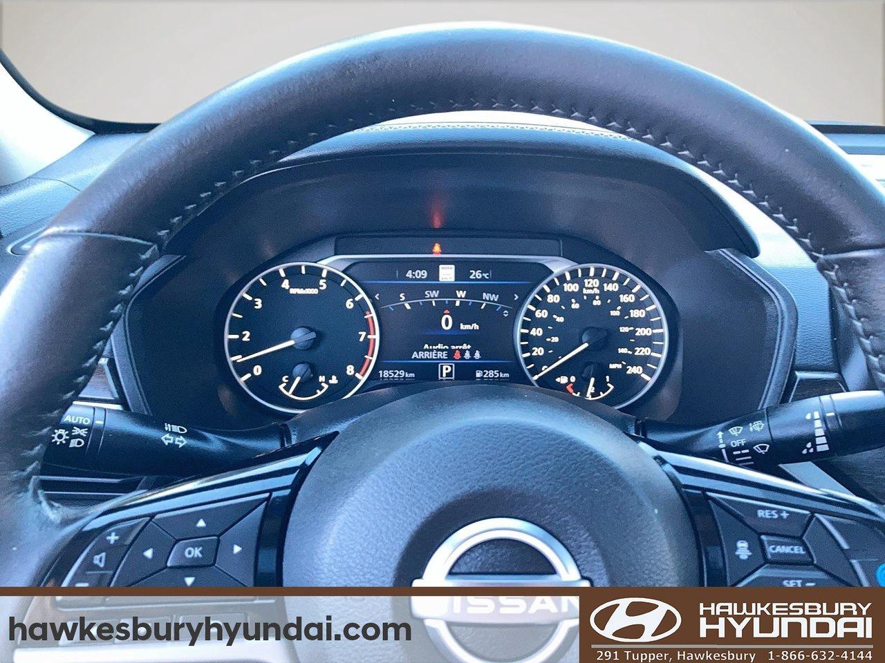 2024 Nissan Altima Platinum Photo