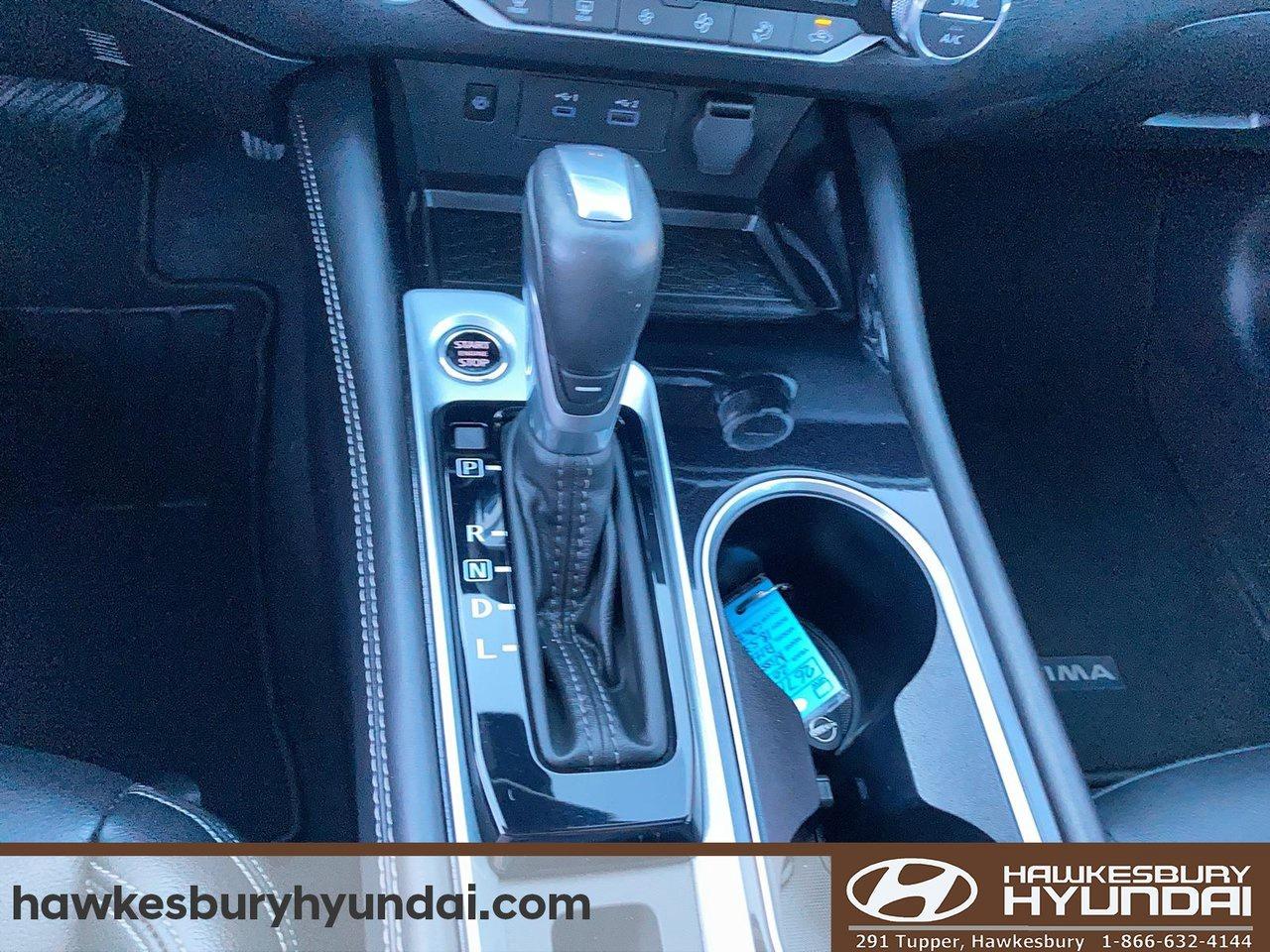 2024 Nissan Altima Platinum Photo