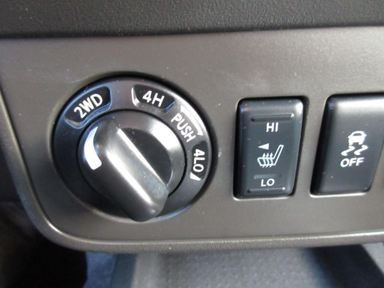 2016 Nissan Frontier Pro-4X Photo