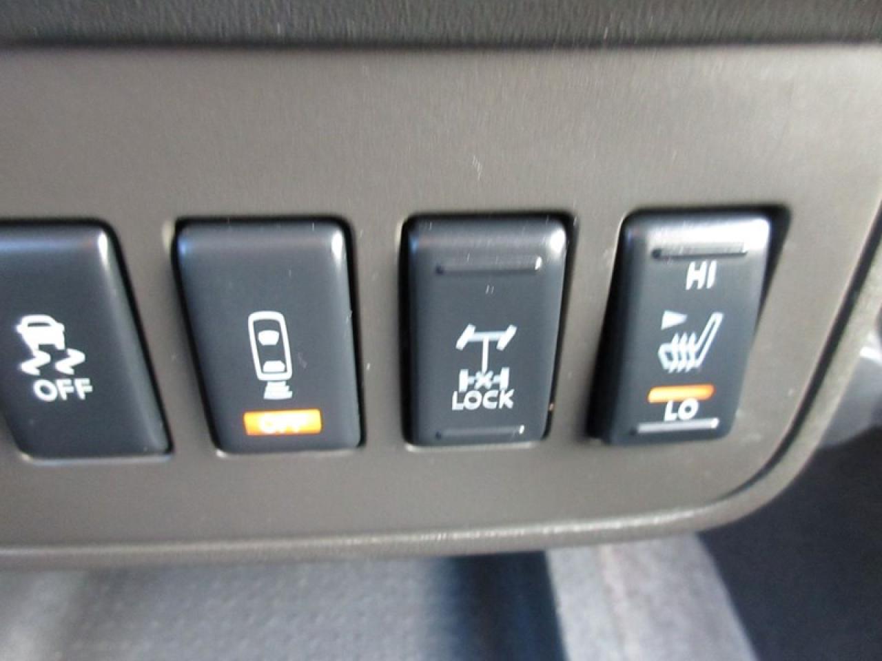 2016 Nissan Frontier Pro-4X Photo