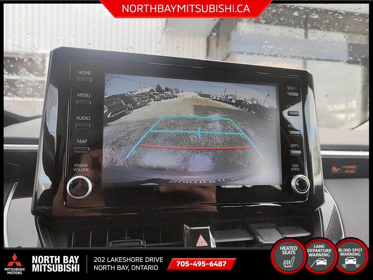 2022 Toyota Corolla LE Photo