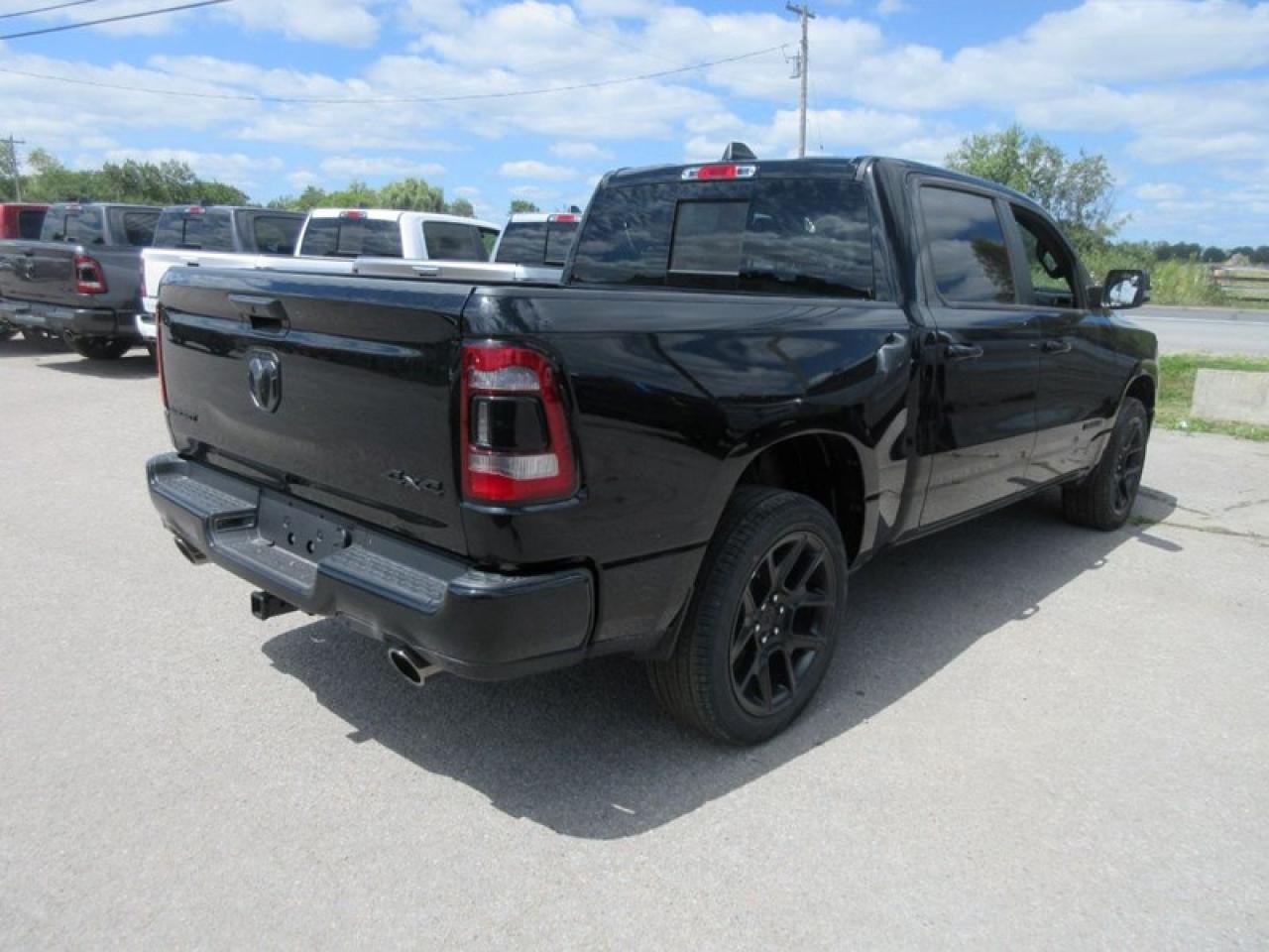 2022 RAM 1500 Sport Crew Cab Photo