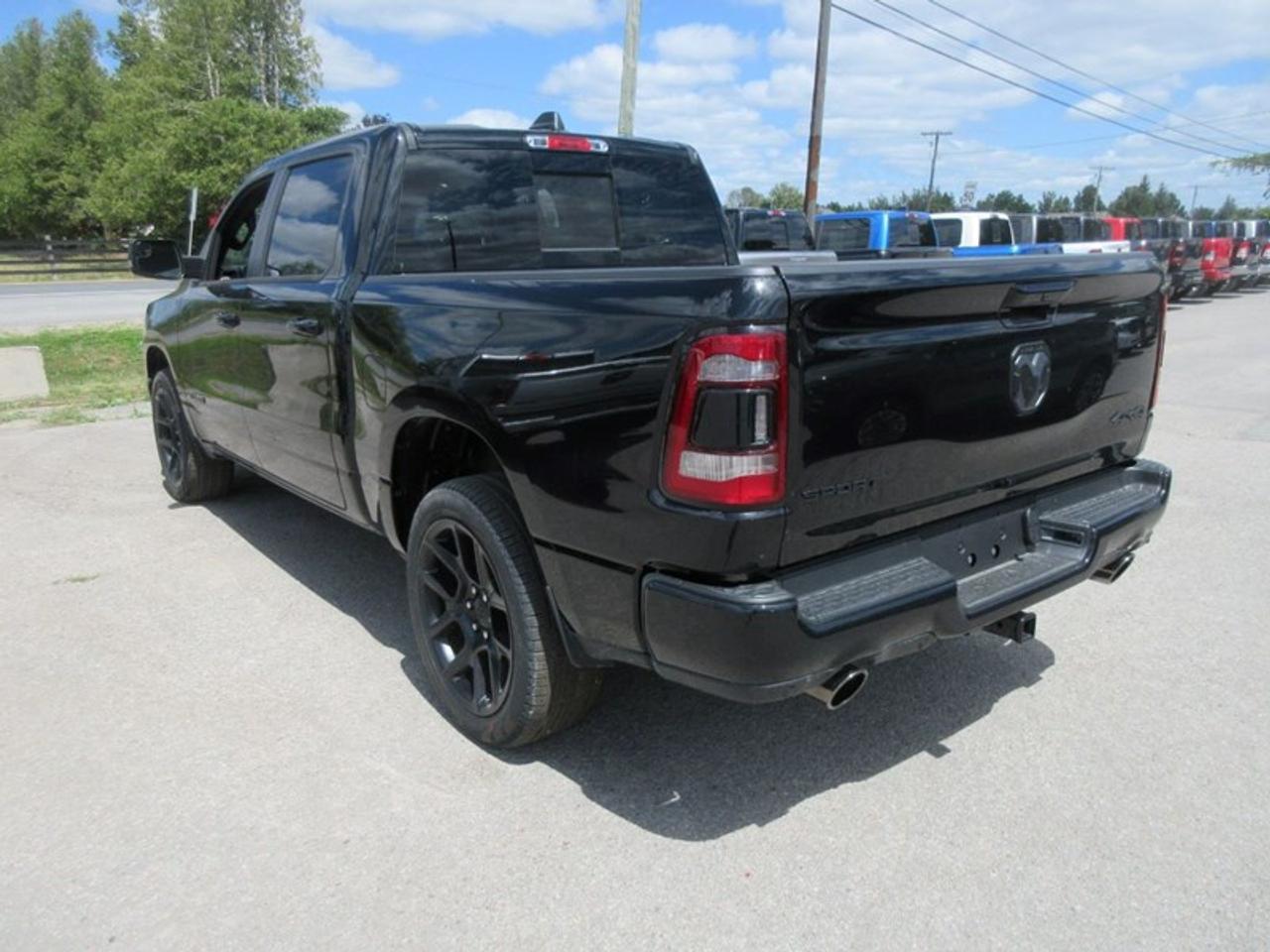 2022 RAM 1500 Sport Crew Cab Photo5