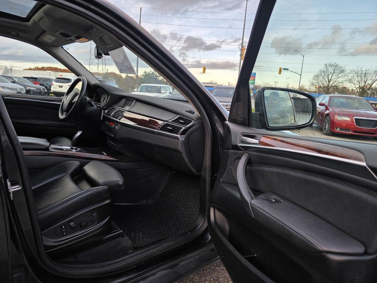 2012 BMW X5 7-PASSENGER | WOW | GREAT SHAPE Photo