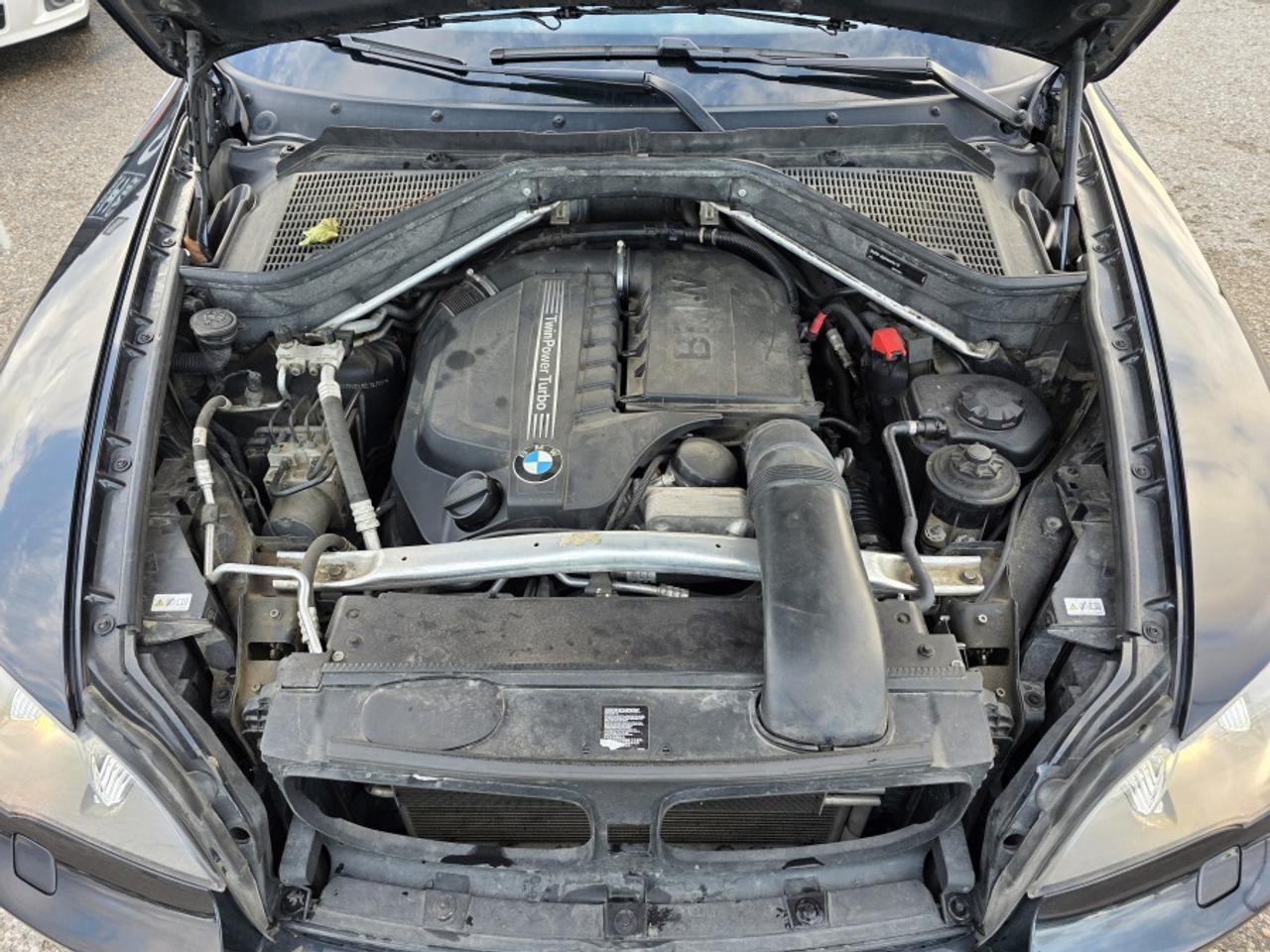 2012 BMW X5 7-PASSENGER | WOW | GREAT SHAPE Photo