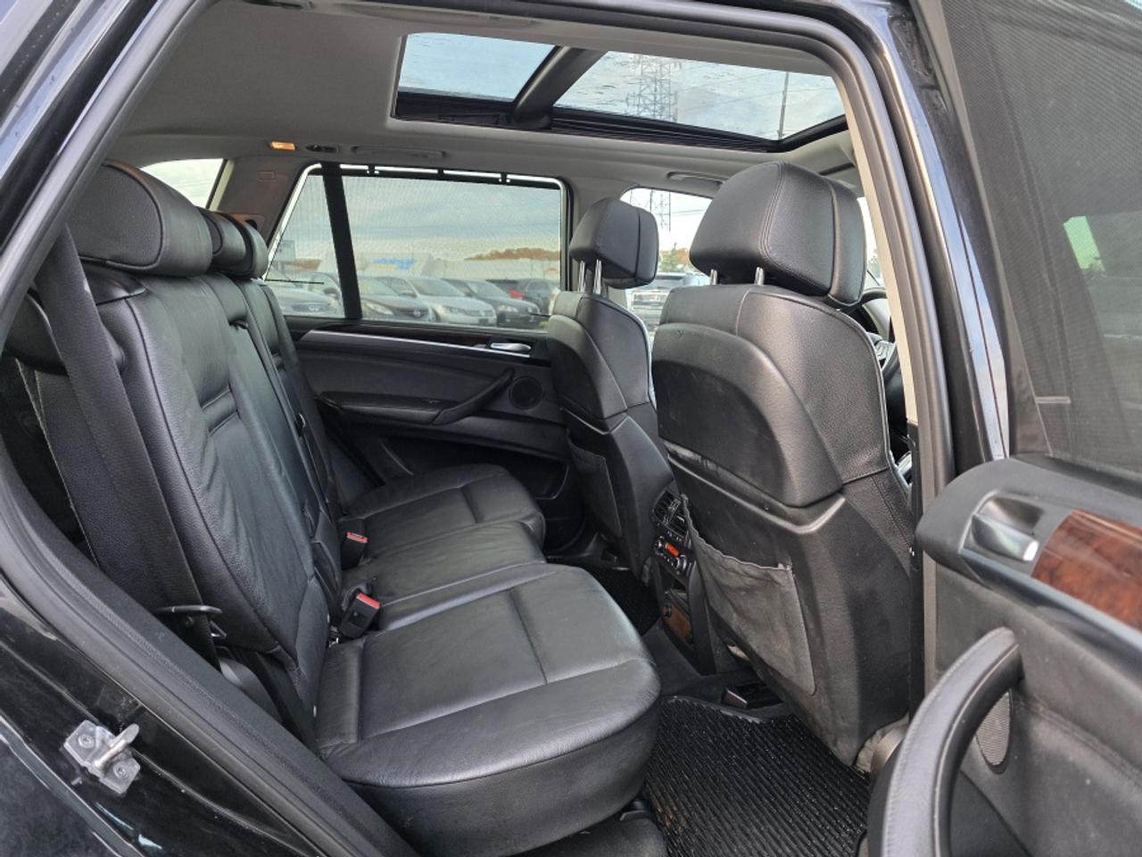 2012 BMW X5 7-PASSENGER | WOW | GREAT SHAPE Photo