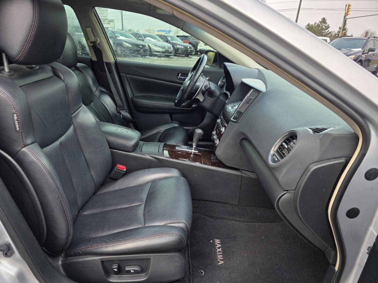 2010 Nissan Maxima S-PACKAGE | LEATHER Photo