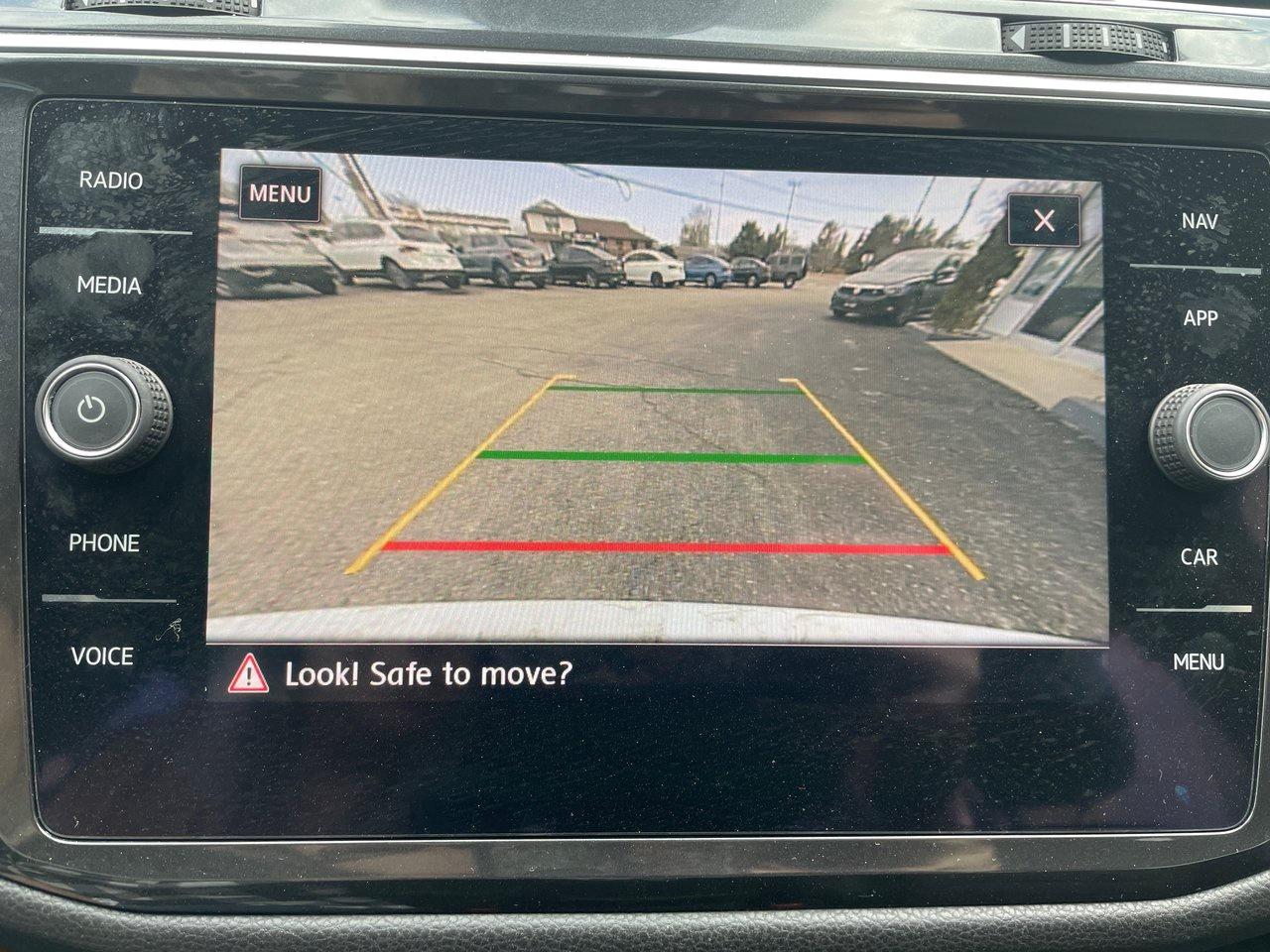 2018 Volkswagen Tiguan Highline 2.0T 8sp at w/Tip 4M Photo