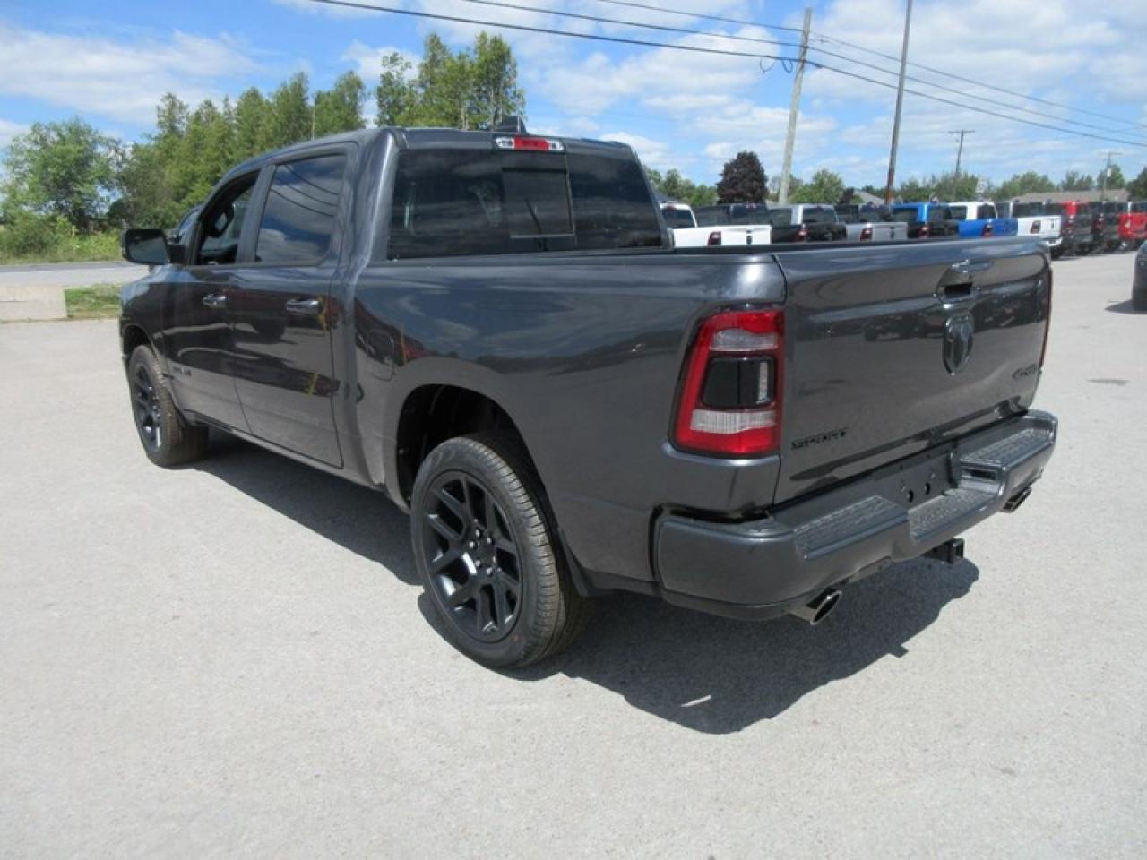 2022 RAM 1500 Sport Crew Cab Photo