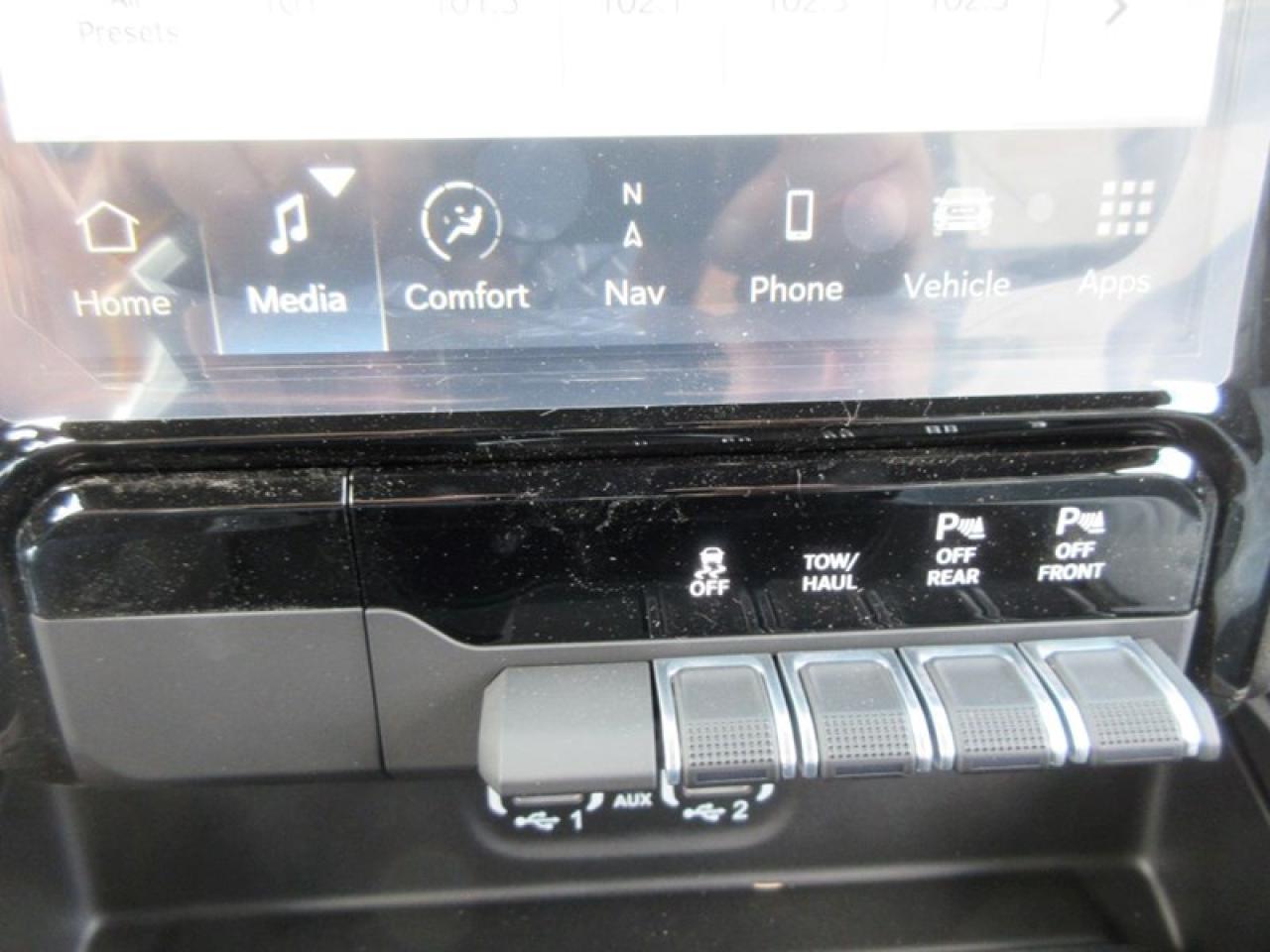 2022 RAM 1500 Sport Crew Cab Photo