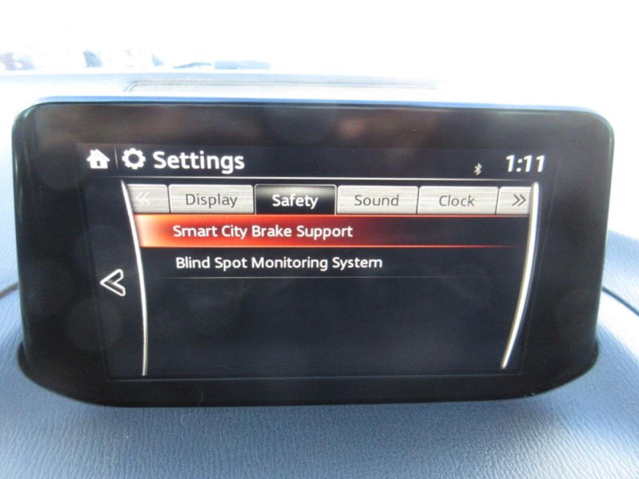 2018 Mazda MAZDA3 i Touring Photo