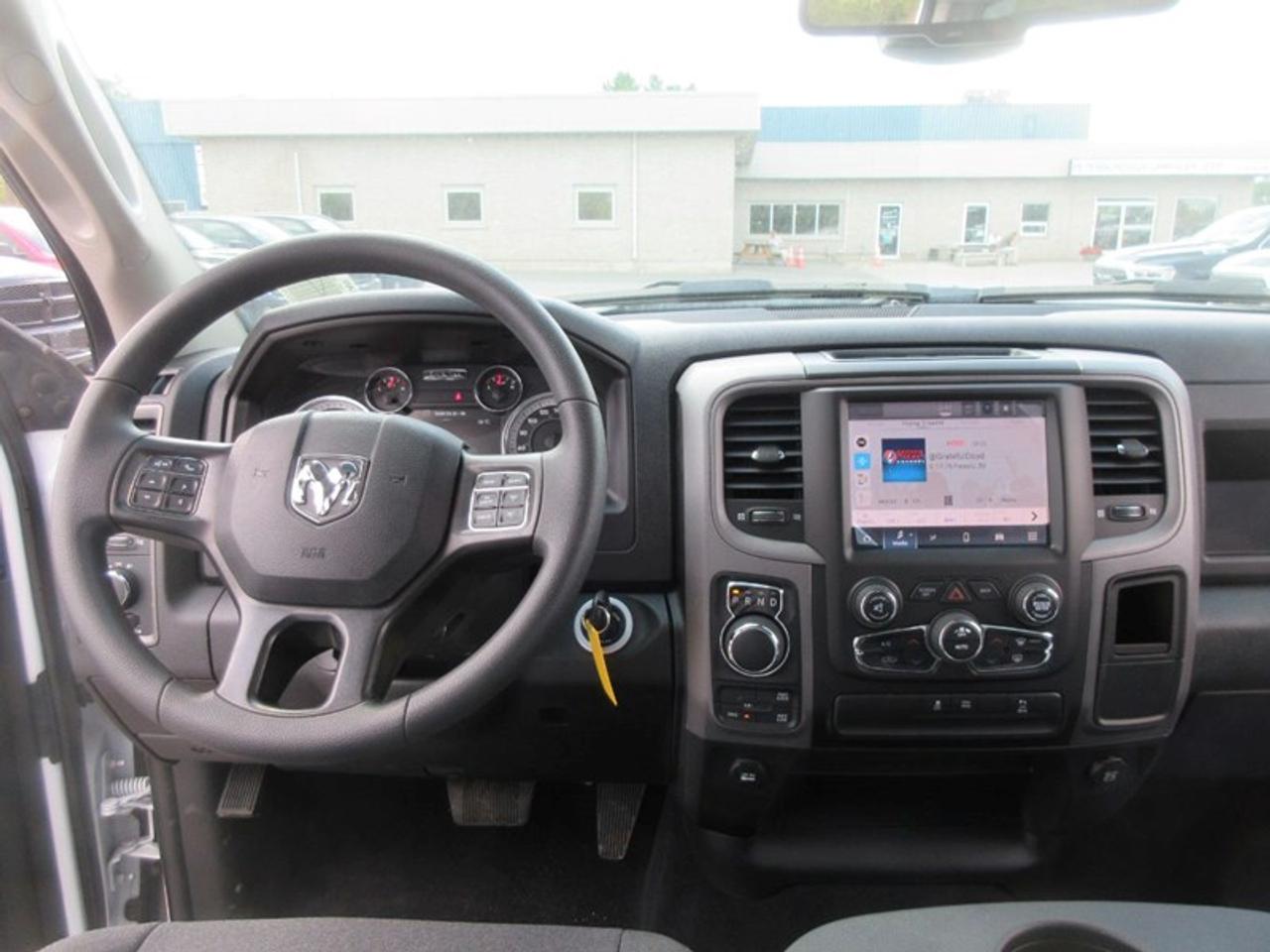 2022 RAM 1500 Classic Express Crew Cab Photo