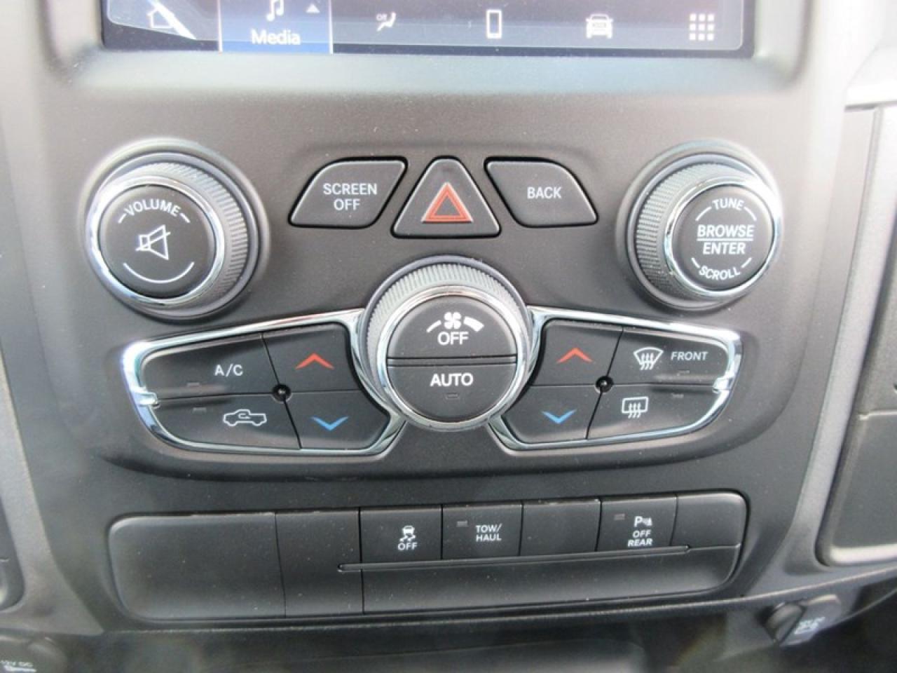 2022 RAM 1500 Classic Express Crew Cab Photo