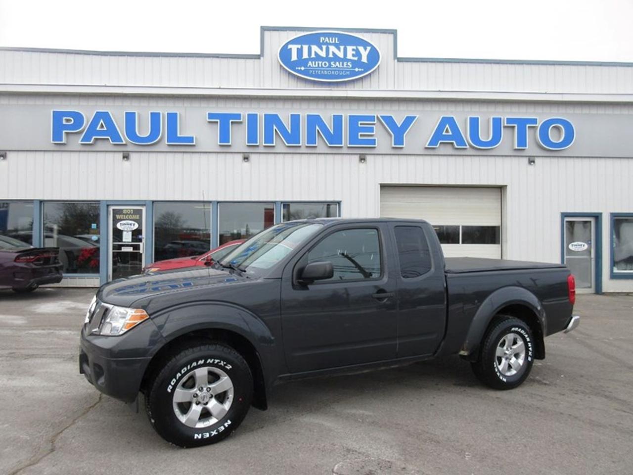 2013 Nissan Frontier SV King Cab V6 Photo5