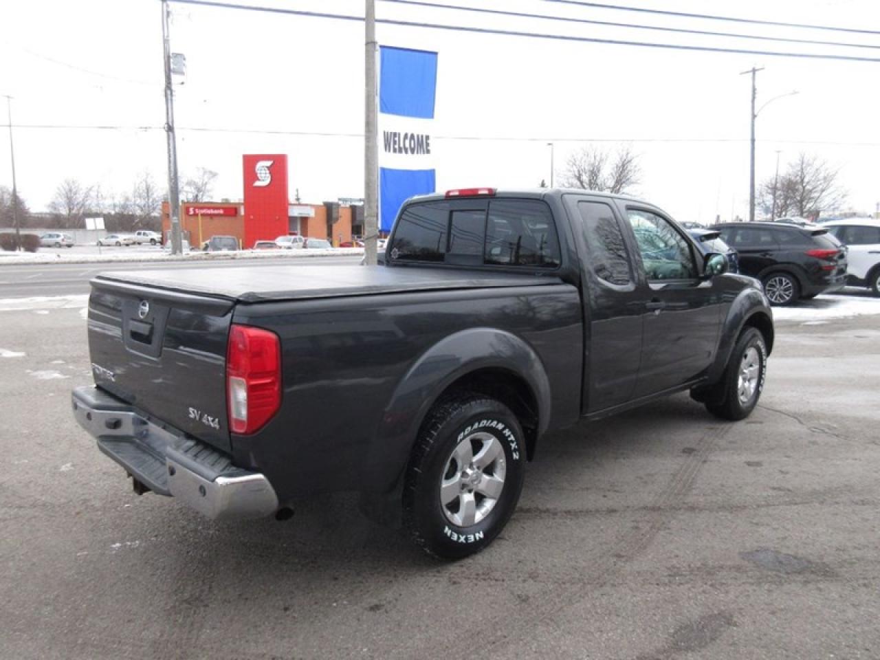 2013 Nissan Frontier SV King Cab V6 Photo
