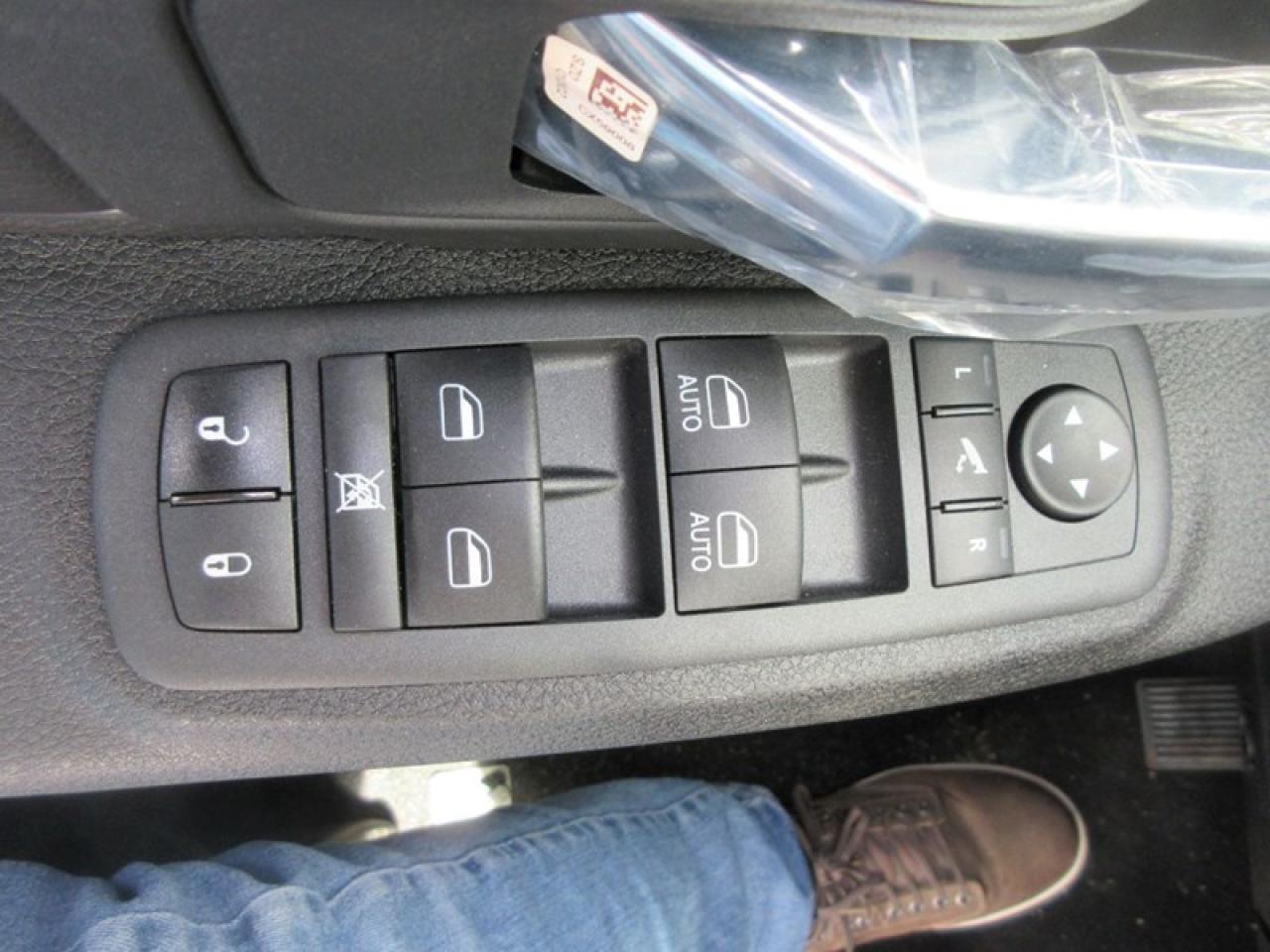 2022 RAM 1500 Classic Warlock Crew Cab Photo