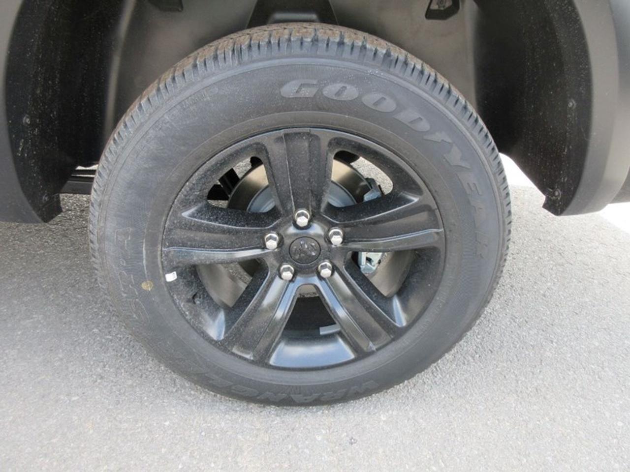 2022 RAM 1500 Classic Warlock Crew Cab Photo