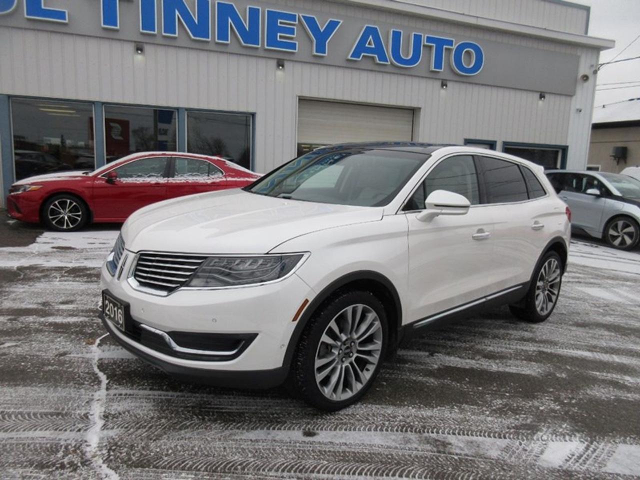 2016 Lincoln MKX Reserve Photo