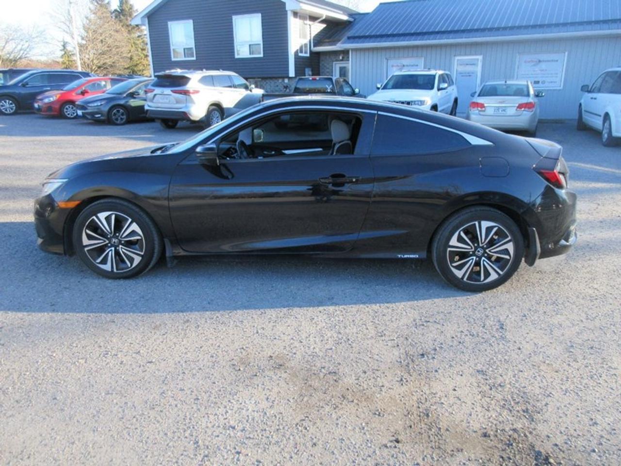 2016 Honda Civic EX Turbo Photo1