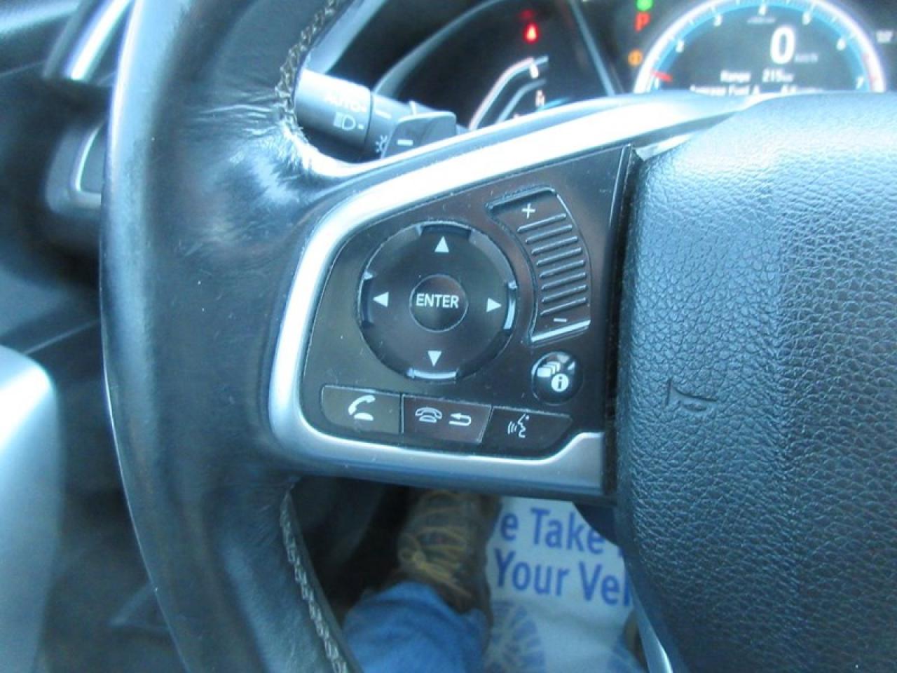 2016 Honda Civic EX Turbo Photo