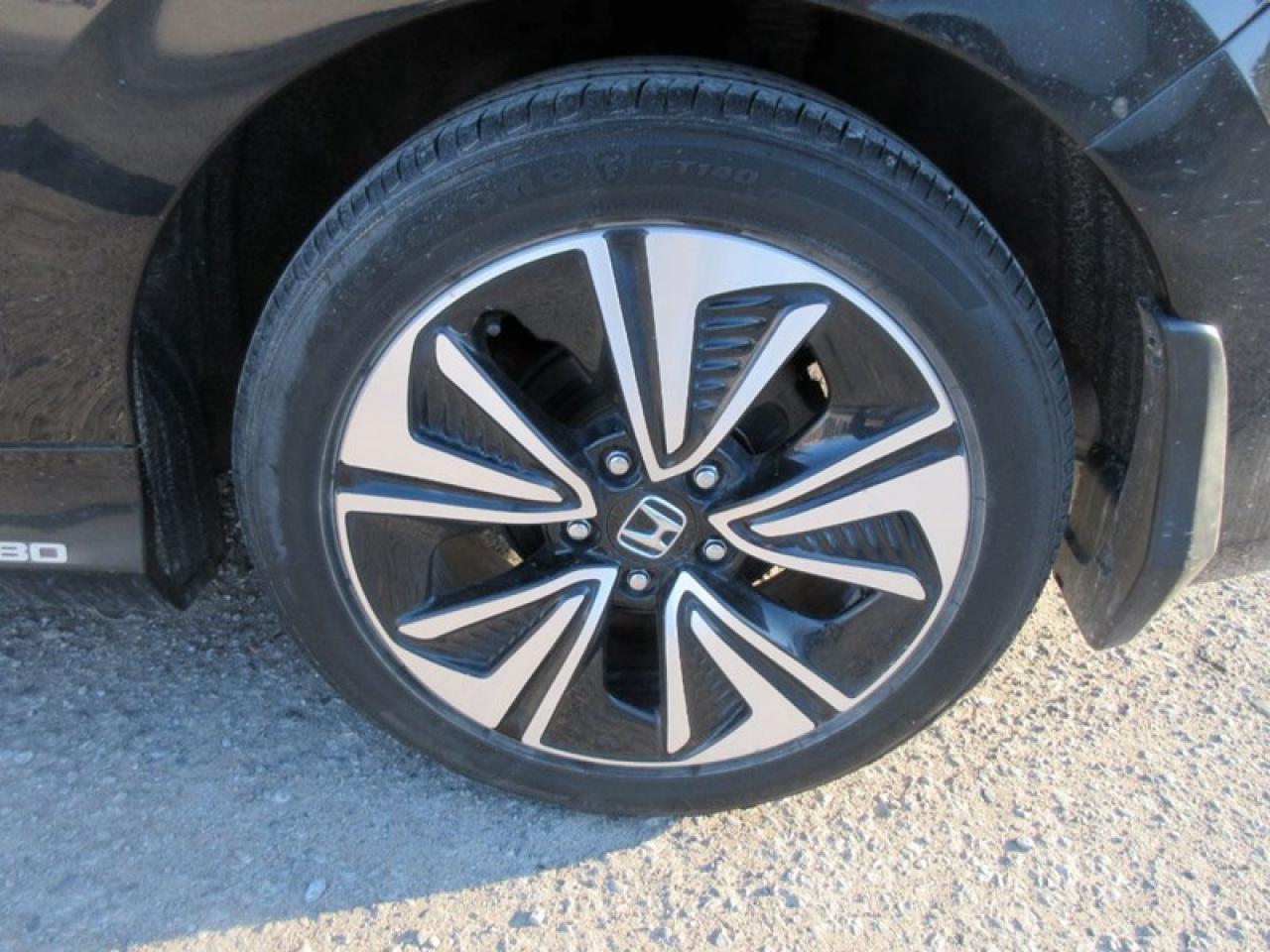 2016 Honda Civic EX Turbo Photo