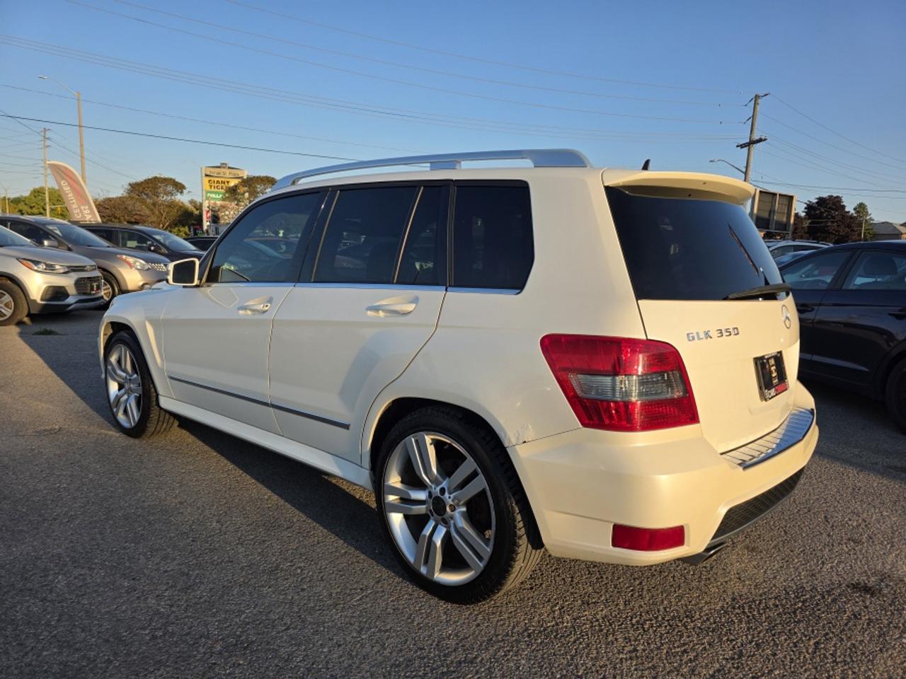 2012 Mercedes-Benz GLK LEATHER | 4-MOTION AWD Photo