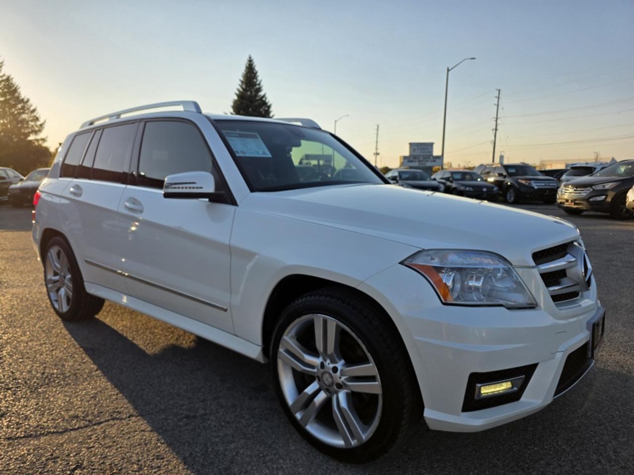 2012 Mercedes-Benz GLK LEATHER | 4-MOTION AWD Photo