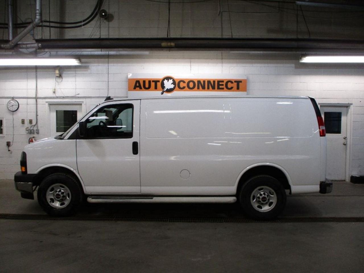 2020 GMC Savana G2500 Photo