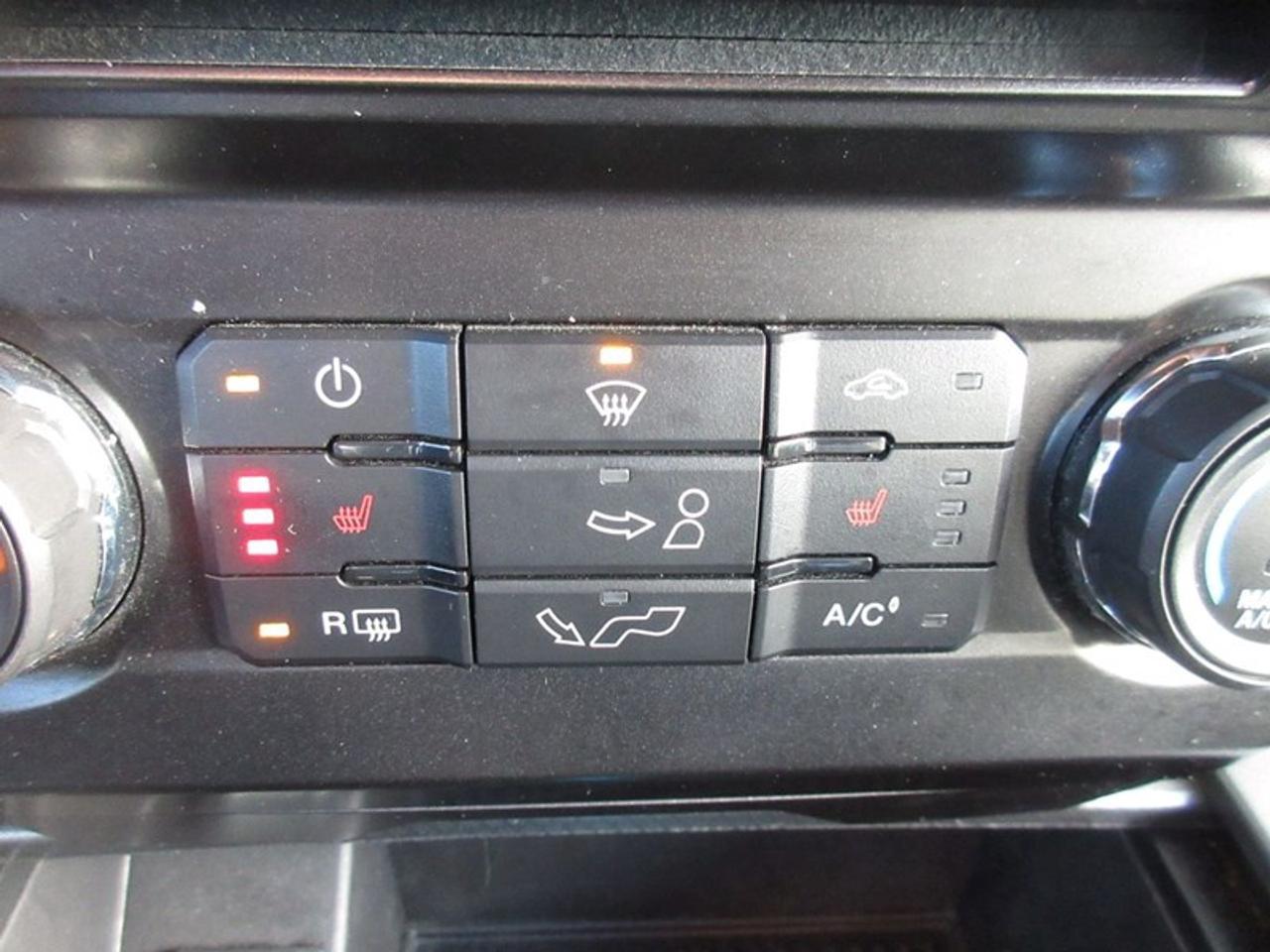 2017 Ford F-150 XLT 5.5-ft.Bed Photo5