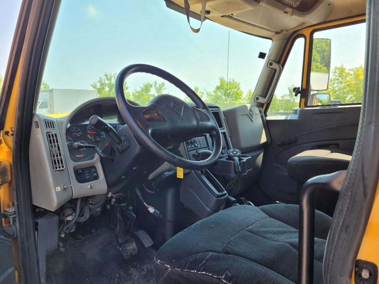 2015 International TerraStar Crew Cab 4X4 Photo