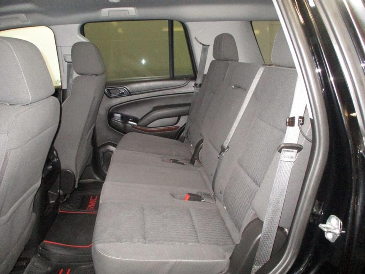 2018 GMC Yukon SLE 4WD Photo