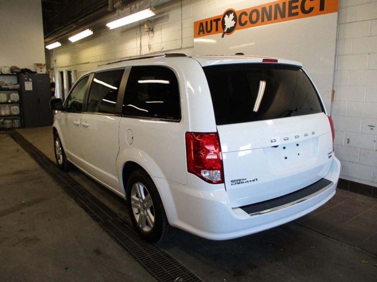 2019 Dodge Grand Caravan Crew Photo