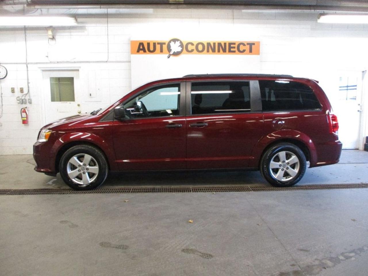 2019 Dodge Grand Caravan SE Photo