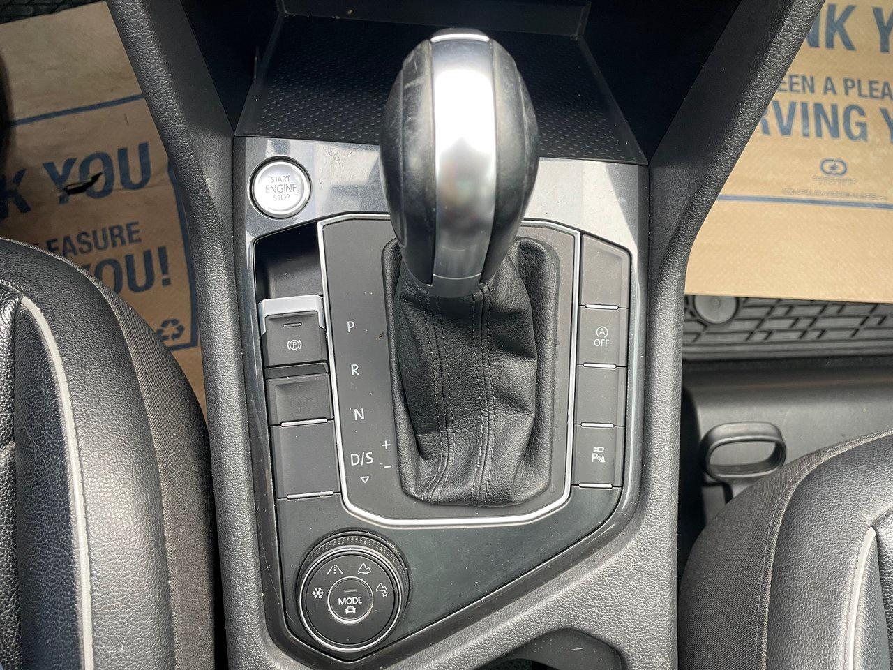 2019 Volkswagen Tiguan Highline 2.0T 8sp at w/Tip 4M Photo