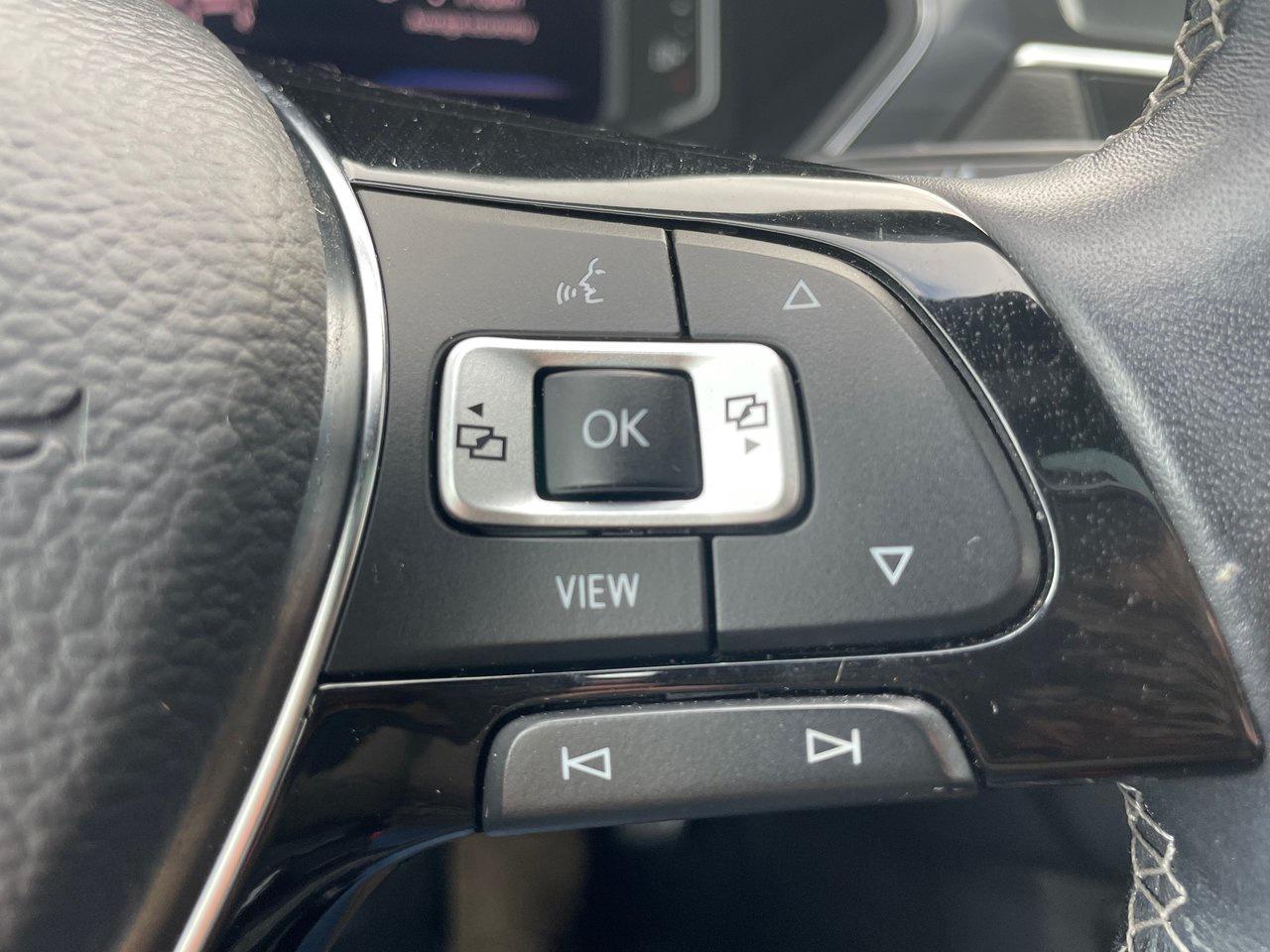 2019 Volkswagen Tiguan Highline 2.0T 8sp at w/Tip 4M Photo