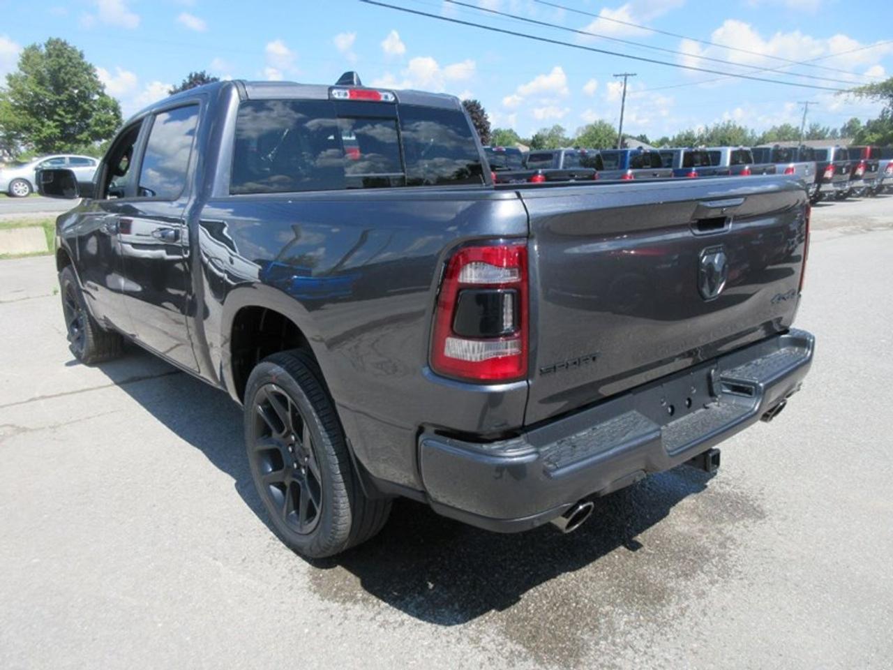 2022 RAM 1500 Sport Crew Cab Photo1