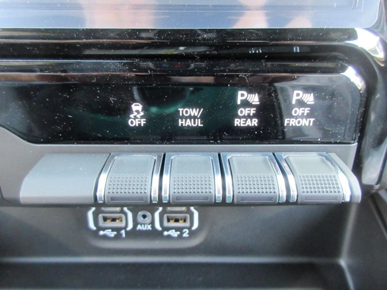 2022 RAM 1500 Sport Crew Cab Photo