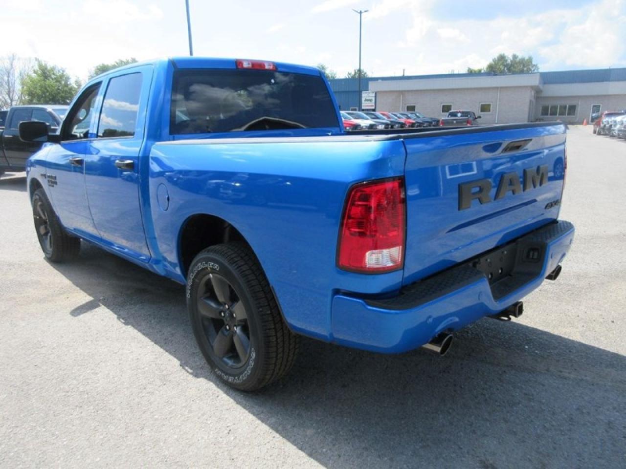 2022 RAM 1500 Classic NIGHT EDITION CREW CAB Photo