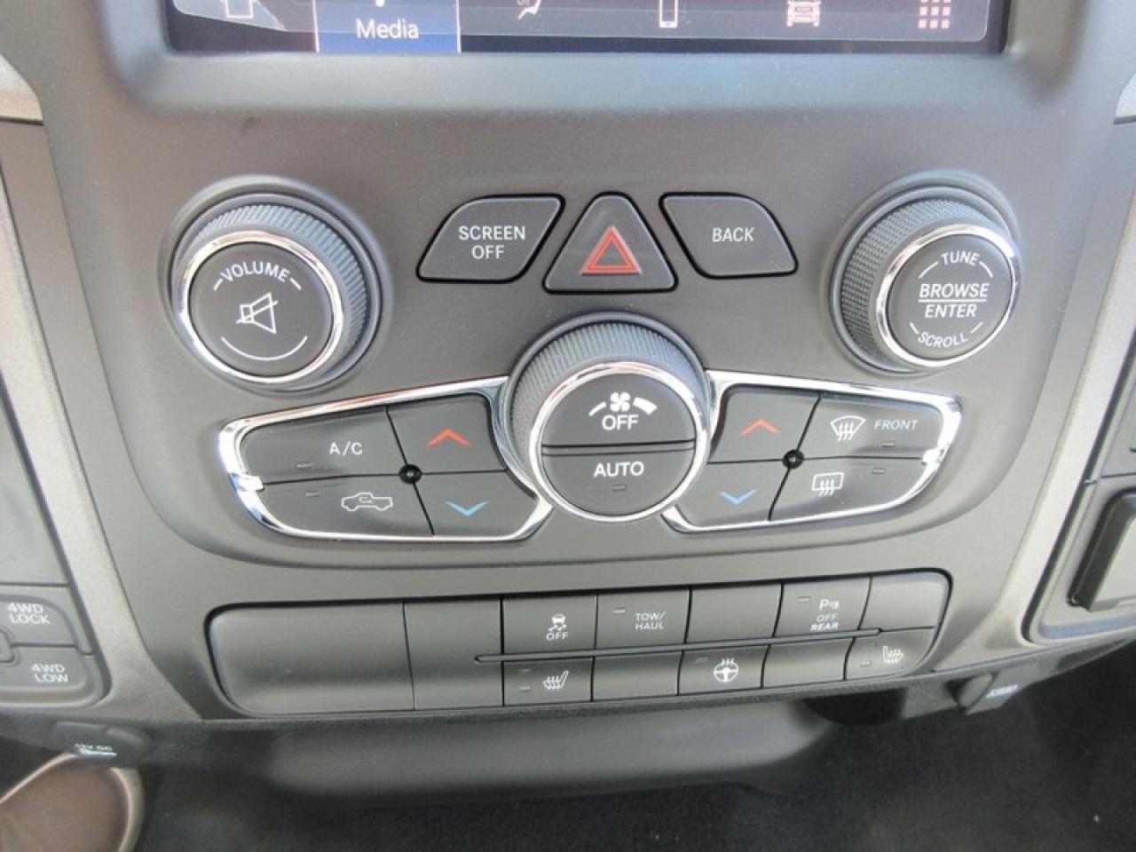 2022 RAM 1500 Classic NIGHT EDITION CREW CAB Photo